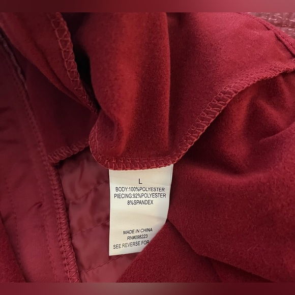 NWT BCG Women’s Red Training Quilted FZ Jacket Full Zip Long Sleeve; Size L - Picture 6 of 11